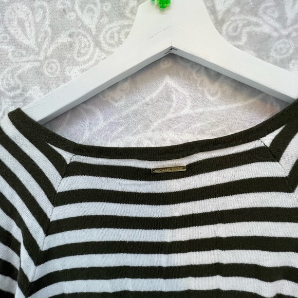 MICHAEL KHORS OLIVE GREEN WHITE STRIPE S SMALL EUC TOP SHIRT LONG - Picture 3 of 15